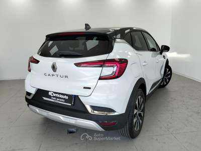 Renault Captur Full Hybrid E-Tech 145 CV Techno Bianco usata Lurate Caccivio