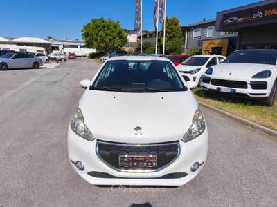 Peugeot 208 1° serie PureTech 82 3 porte Active Bianco usata Milazzo