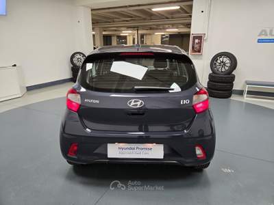 Hyundai i10 1.0 mpi Connectline 63cv Arancione usata Lonato del Garda