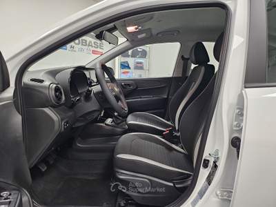 Hyundai i10 1.0 mpi Connectline 63cv Arancione usata Lonato del Garda