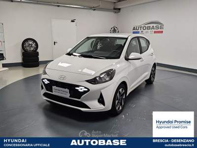 Hyundai i10 1.0 mpi Connectline 63cv Arancione usata Lonato del Garda