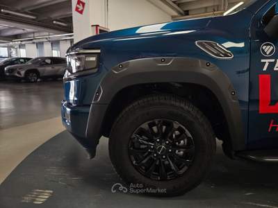 Foton Tunland G7 2.0 vgt turbo 48V Flagship 8at + Differenziale Anteriore + Roll bar Verde usata Lonato del Garda