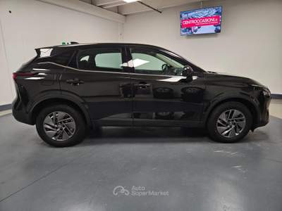 Nissan Qashqai 1.3 mhev Business 2wd 158cv xtronic Giallo usata Lonato del Garda