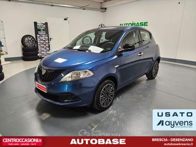 Lancia Ypsilon 1.0 firefly hybrid Silver Plus s&amp;s 70cv Grigio usata Lonato del Garda