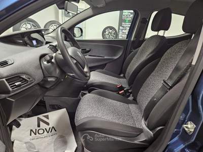 Lancia Ypsilon 1.0 firefly hybrid Silver Plus s&amp;s 70cv Grigio usata Lonato del Garda