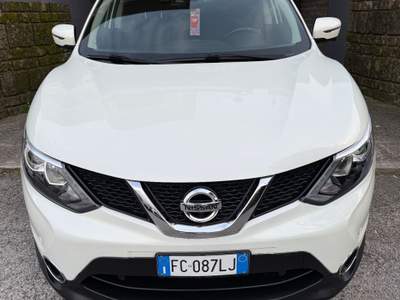 Nissan Qashqai 2WD Tekna Bianco usata Cesinali