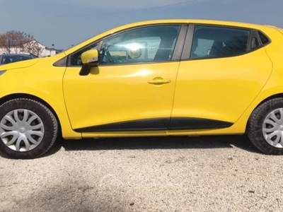 Renault Clio 1.2 75CV 5 porte Costume National Giallo usata Forlimpopoli