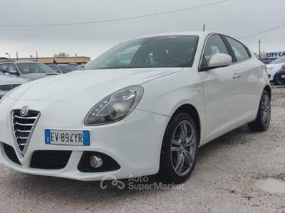 Alfa Romeo Giulietta 1.6 JTDm-2 105 CV Exclusive Bianco usata Forlimpopoli