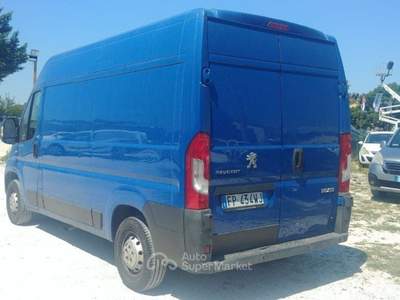 Peugeot Boxer 333 2.0 BlueHDi 130CV PM-TN Furgone Blu/Azzurro usata Forlimpopoli