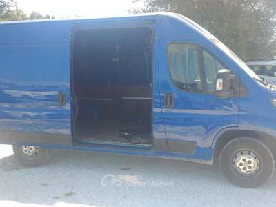 Peugeot Boxer 333 2.0 BlueHDi 130CV PM-TN Furgone Blu/Azzurro usata Forlimpopoli