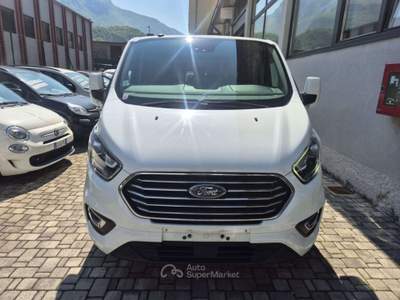 Ford Tourneo Custom 2.0 tdci 310 L2 TITANIUM 9 POSTI - CAMBIO AUTOMATI Bianco usata LECCO