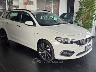 Fiat Tipo 1.3 Mjt S&S SW Lounge Bianco usata Frattaminore