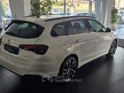 Fiat Tipo 1.3 Mjt S&S SW Lounge Bianco usata Frattaminore