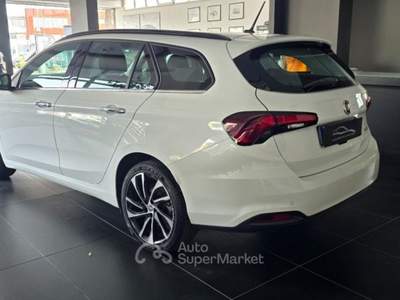 Fiat Tipo 1.3 Mjt S&S SW Lounge Bianco usata Frattaminore