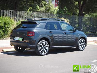 Citroen C4 Cactus BlueHDi 100 Shine Nero usata Bari