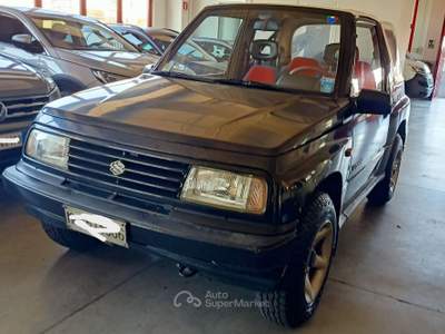 Suzuki Vitara/Sidekick ASI Soft Top Nero usata torino