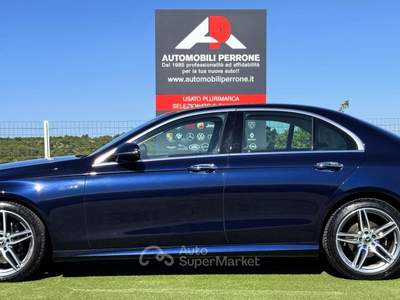 Mercedes-Benz Classe E d 4Matic Auto Premium AMG (Pelle/Navi/Auto/LED) Blu/Azzurro usata Castellaneta