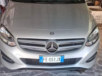 Mercedes-Benz Classe B Mercedes Benz Grigio usata Loreto