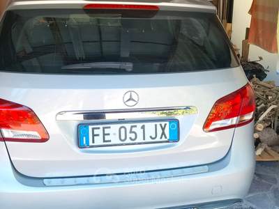 Mercedes-Benz Classe B Mercedes Benz Grigio usata Loreto