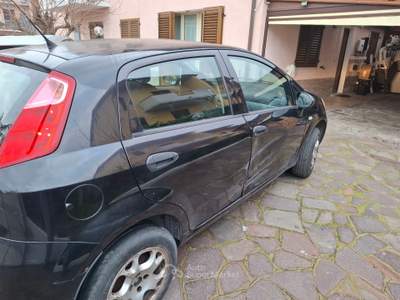 Fiat Grande Punto Fiat grande punto METANO usata Loreto