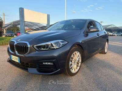 BMW Serie 1 120d Serie 1 F40 120d xdrive Bus Adva auto GB628PB Grigio usata Basiliano
