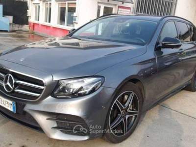 Mercedes-Benz Classe E Classe E SW de eq-power Premium auto - FZ413HM Grigio usata Basiliano