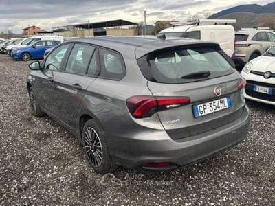Fiat Tipo NEOPTATENTATI SW 1.0 t3 100cv TG : GP354ML Argento usata Basiliano