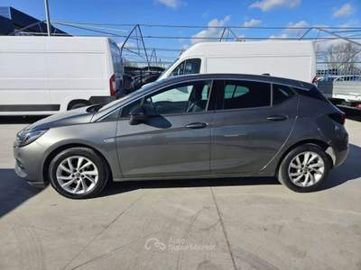 Opel Astra 1.5 CDTI Business Elegance 122cv AT9 - GG173NH Argento usata Basiliano