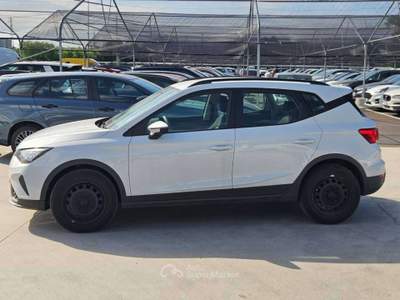 Seat Arona 1.0 ECO TSI 95cv REFERENCE - GS573NT Bianco usata Basiliano