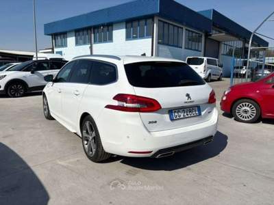 Peugeot 308 308 GT SW 1.5 bluehdi s AUTO - GG248CL Bianco usata Basiliano