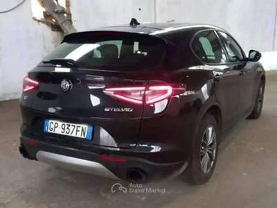 Alfa Romeo Stelvio 2.2 t Super Q4 210cv auto - GP937FN Nero usata Basiliano