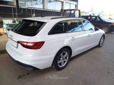Audi A4 A4 Avant 2.0 tdi Business 163cv s-tronic RESTYLING Bianco usata Basiliano