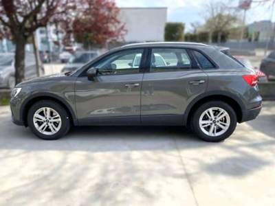 Audi Q3 Q3 II  35 2.0 tdi Business quattro s-tronic -  GG1 Grigio usata Basiliano