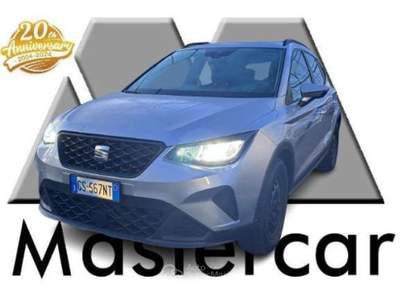 Seat Arona NEOPATENTATI Arona 2022 1.0 TSI 95cv tg: GS567NT Grigio usata Basiliano