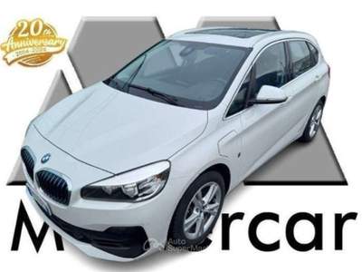 BMW Serie 2 235xi xe Active Tourer iPerformance TETTO auto - FY174KT Bianco usata Basiliano