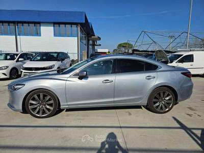 Mazda 6 Berlina 2.2 Exclusive 184cv 6at PELLE -  FZ929SR Argento usata Basiliano