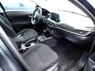 Fiat Tipo 5 P 1.5 t4 hybrid City Life 130cv dct -  GN914ZY Grigio usata Basiliano