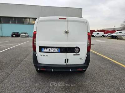 Fiat Doblò DOBLÒ 1.3 MJT 90CV SX - FF489DX Bianco usata Basiliano