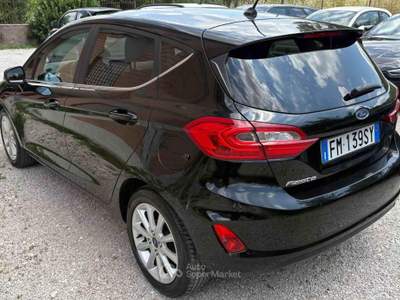 Ford Fiesta 1.0 EcoBoost 100CV 5 porte Powershift Titanium Nero usata Monterotondo