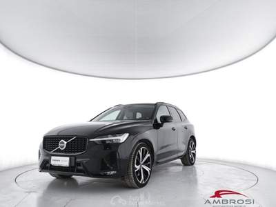 Volvo XC60 B5 AWD automatico Ultimate Dark Nero usata Corciano