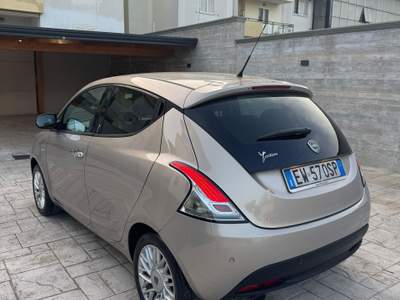 Lancia Ypsilon Lancia Ypsilon 1.2 Benzina 69cv usata SANTA MARIA A VICO