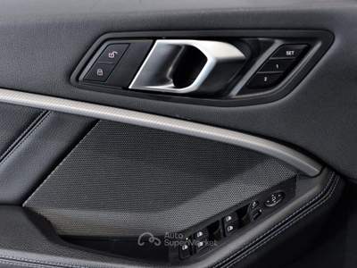 BMW Serie 1 118i 118i Msport 136cv auto STEPTRONIC TETTO APRIBILE e CERCHI 19 Grigio usata Borgaro Torinese