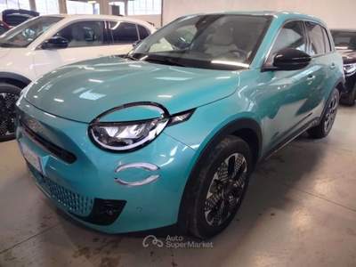Fiat 600 Hybrid 100 CV DCT MHEV La Prima Blu/Azzurro usata Cesena