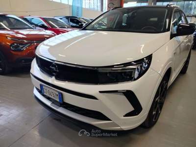 Opel Grandland 1.5 diesel Ecotec aut. Ultimate Bianco usata Cesena