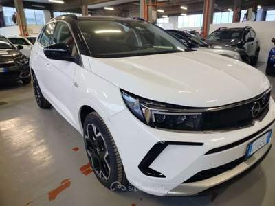 Opel Grandland 1.5 diesel Ecotec aut. Ultimate Bianco usata Cesena
