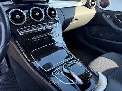 Mercedes-Benz Classe C C 220 d S.W. 4Matic Auto Exclusive Bianco usata Roma