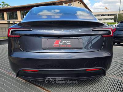 Tesla Model 3 Highland 2024 Premium rwd unipro uff Grigio usata Roma