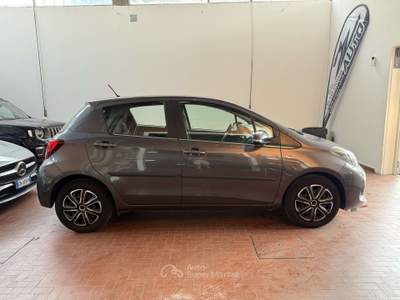 Toyota Yaris 5p 1.0 Active Grigio usata Ferrara
