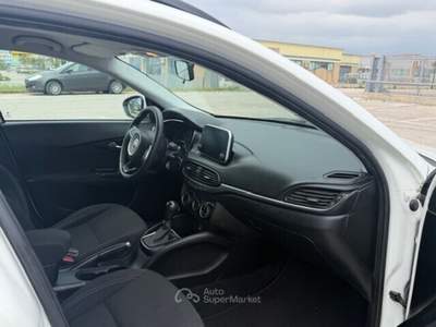 Fiat Tipo Mjt S&S DCT SW Lounge 30.12.2018 Nav Bianco usata Termoli