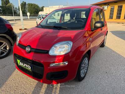 Fiat Panda FireFly S&S Hybrid Rosso usata Ferrara